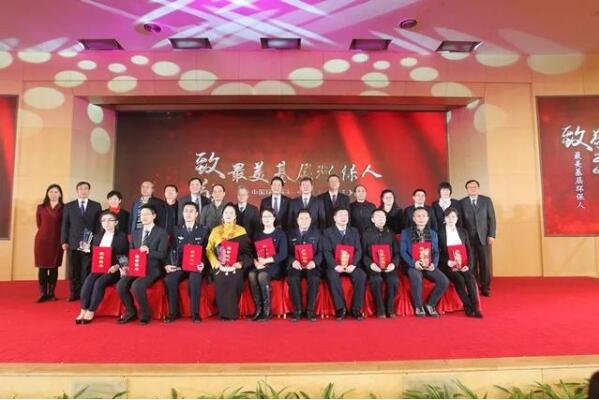 向2019全國美基層環(huán)保人致敬！向千千萬萬生態(tài)環(huán)保鐵軍致敬！